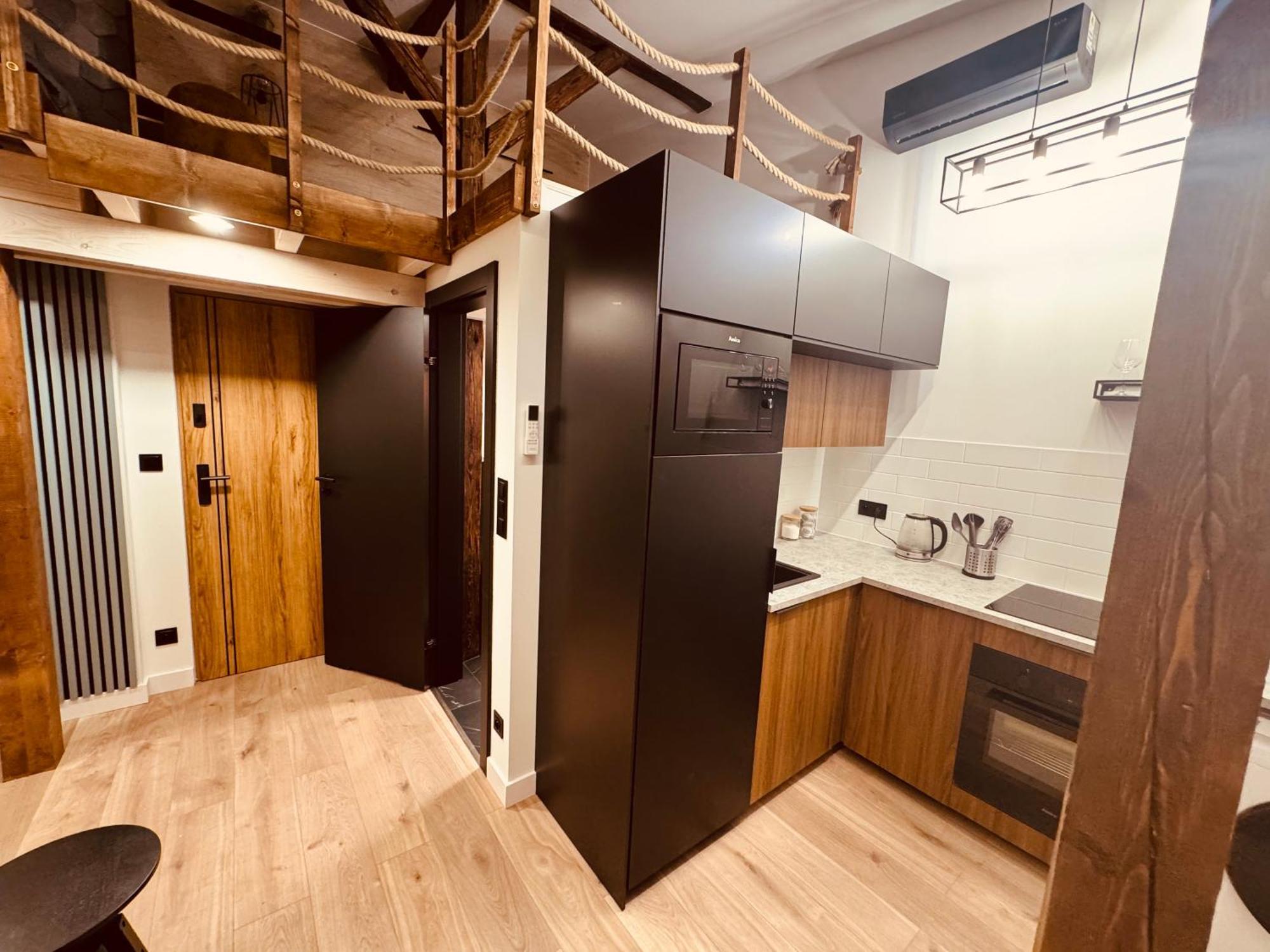 Loft In The City Center By Kobiela Apartments カトヴィツェ エクステリア 写真