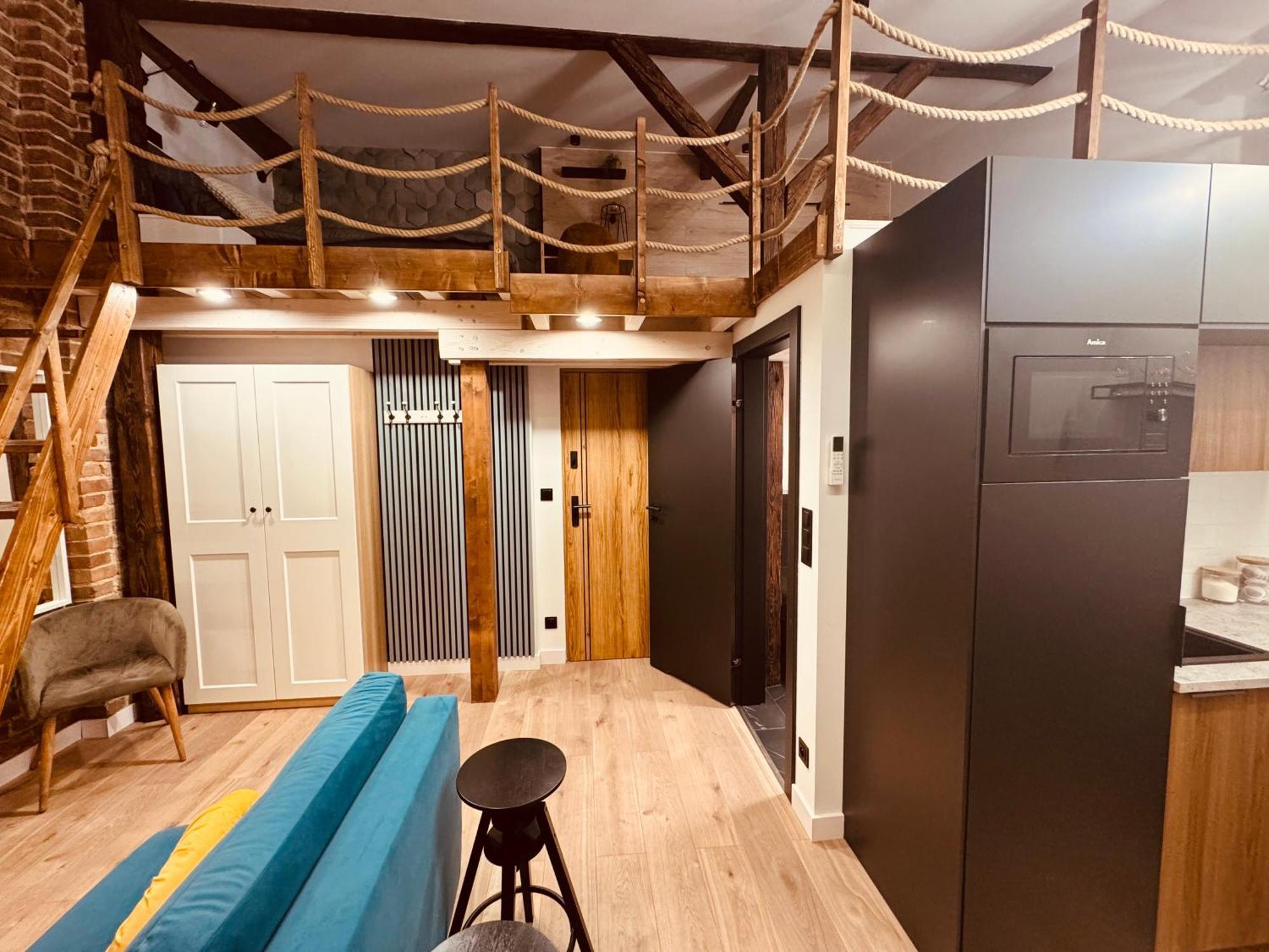 Loft In The City Center By Kobiela Apartments カトヴィツェ エクステリア 写真